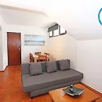 V - Seacliff شقة *