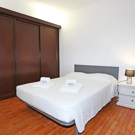 V - Seacliff Apartmán